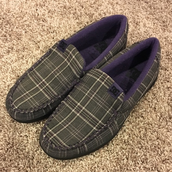dc men's slippers